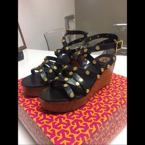 Tory Burch Black Strappy Platform in 37.5